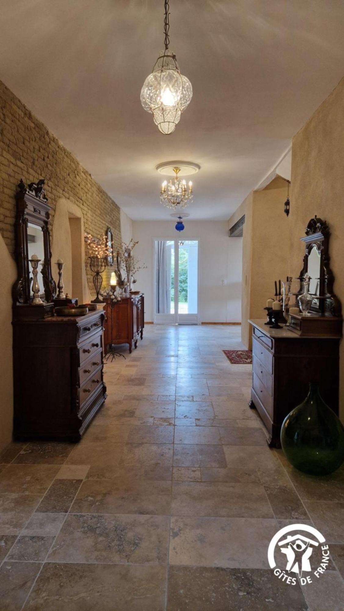 Aux Roses De Cedres Chambre Savane Salvagnac Εξωτερικό φωτογραφία