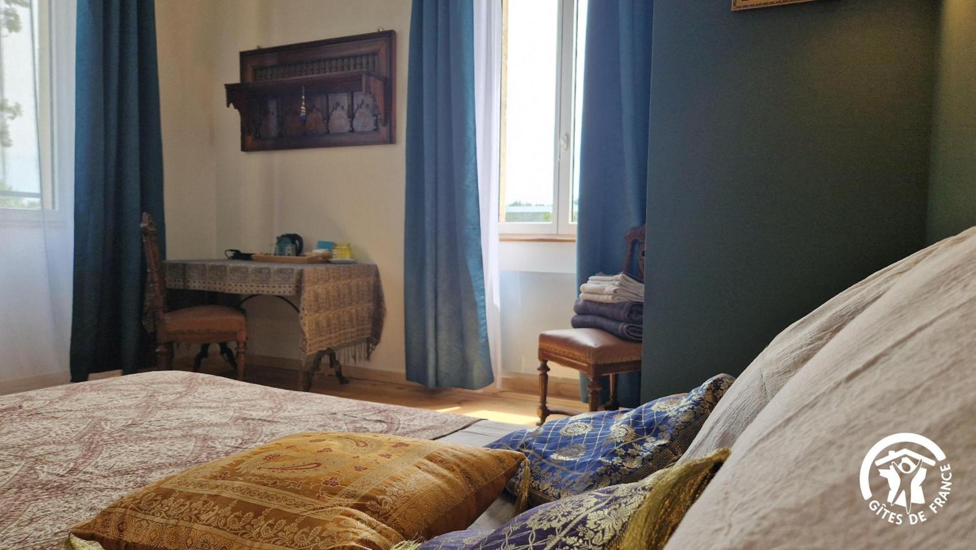 Aux Roses De Cedres Chambre Savane Salvagnac Εξωτερικό φωτογραφία